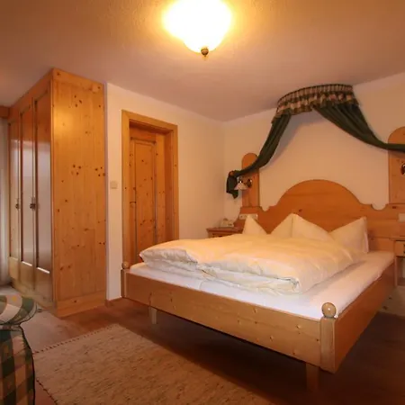 Guest house Pension Waldesruh 3*
