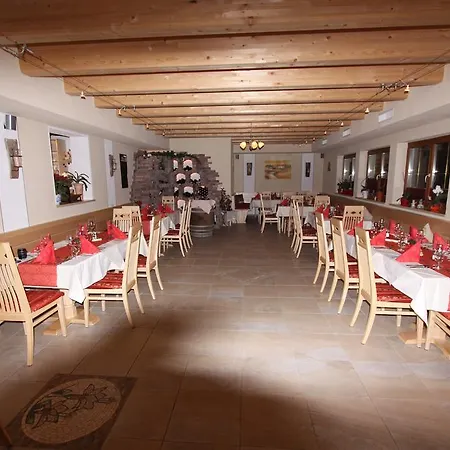 Guest house Pension Waldesruh 3*