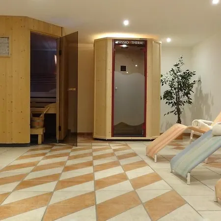 Guest house Waldesruh 3*